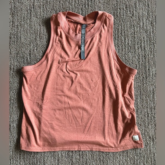 Women’s Vuori Energy Top - Picture 3 of 6